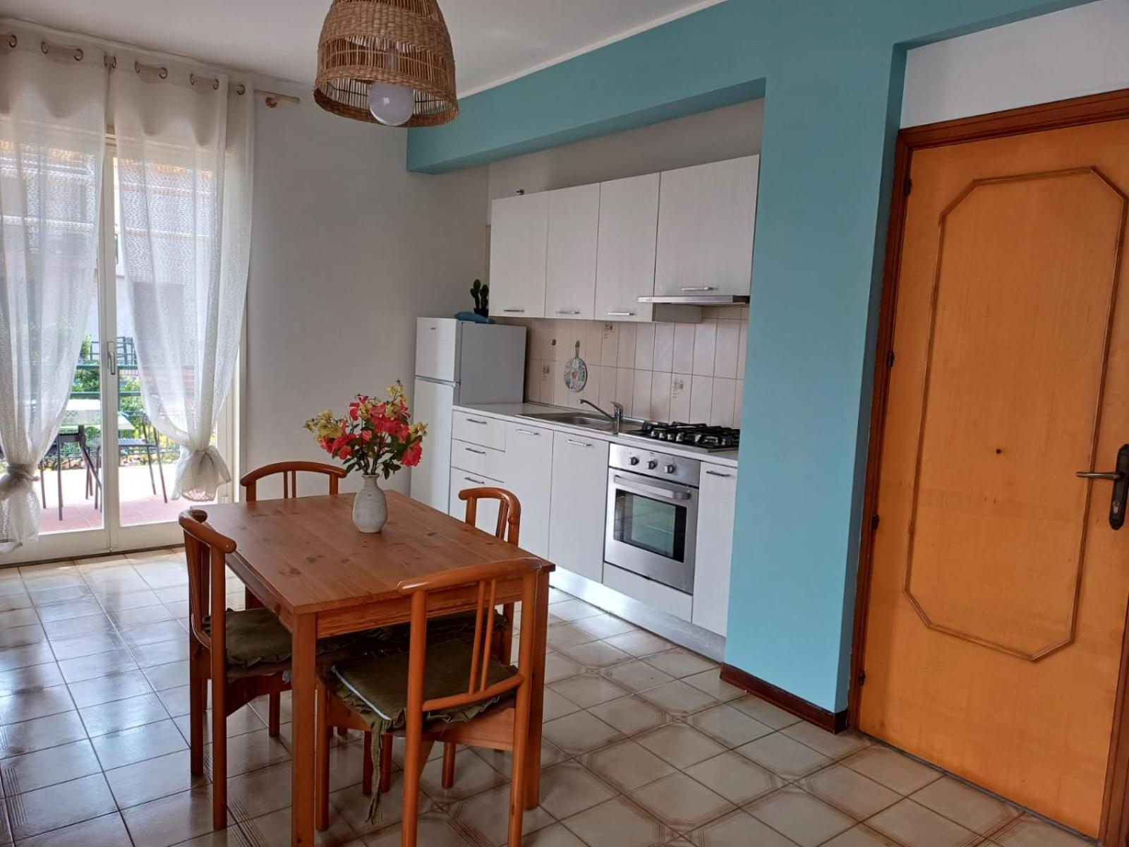 Al Giardino Sant'Anna Apartment Маскали Екстериор снимка